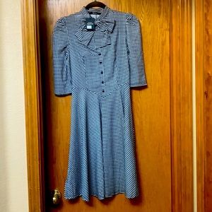 Cute 1950’s style dress NWT